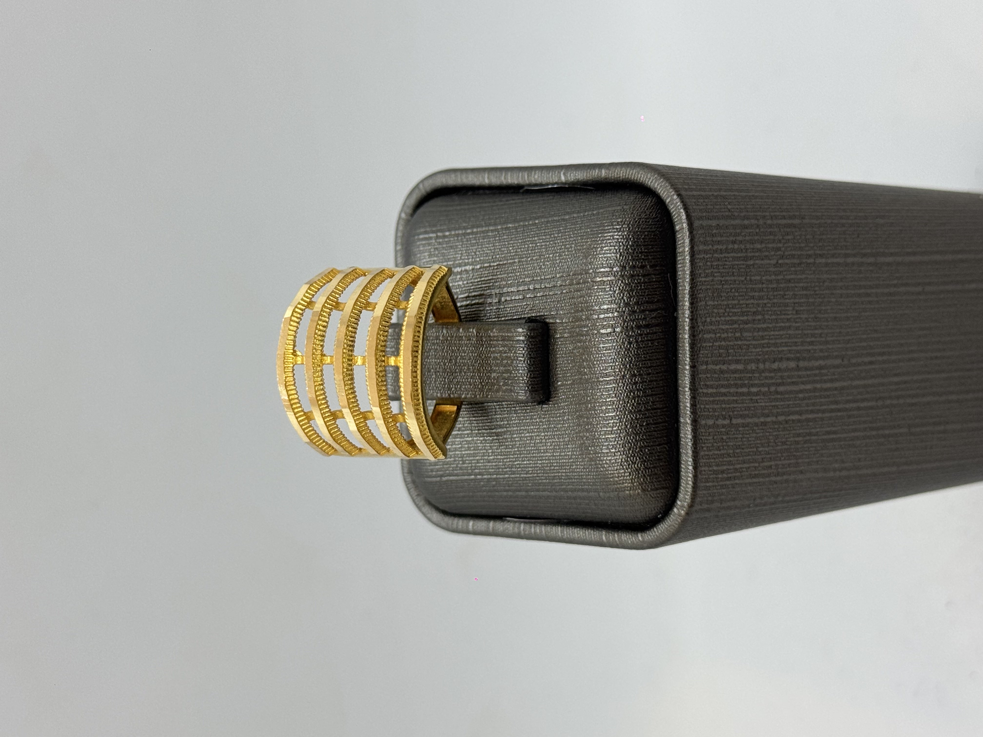 4.04 Gram 14 Ayar Yüzük